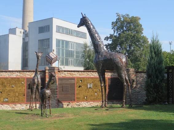 Kovozoo ve Starém Městě otevřela novou tematickou sekci věnovanou pravěku - Ekolist.cz