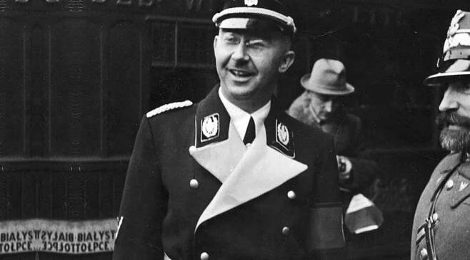 Heinrich Himmler: ze zemědělce se stal jedním z nejhorších důstojníků SS a okultním veleknězem, který vyhlížel vzestup Árijců