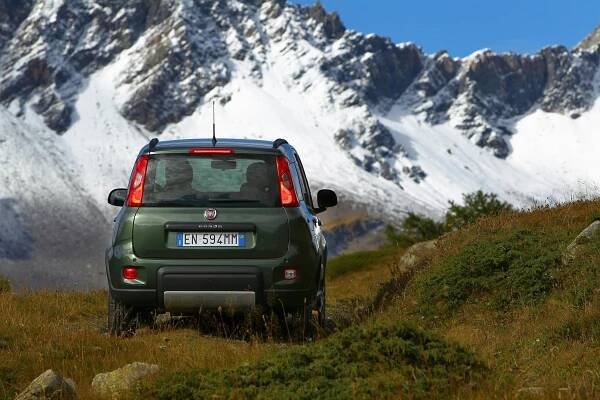 Fiat Panda 4x4 a Trekking: do víru vášní | Automobil Revue