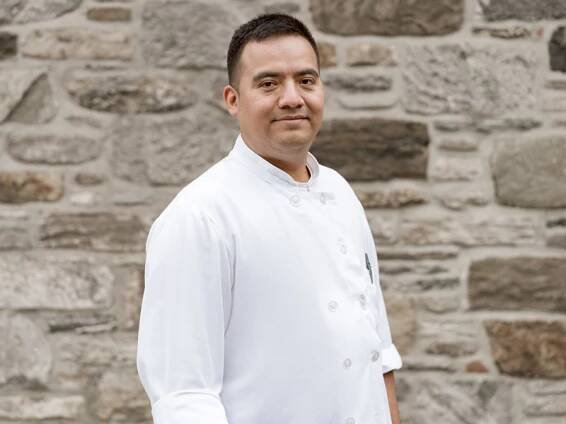 Joel de la Cruz