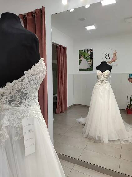 Outlet novia 44706