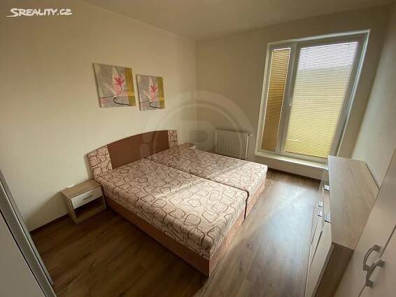 Pronájem Byt 2+kk, Pod Tratí, Včelná