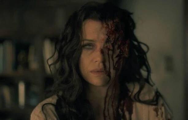 Actress Carla Gugino had looked better, but never had she been so frightening as when her face was falling off, brain exposed and blood spurting down her face in the Netflix gem, The Haunting of Hill House.