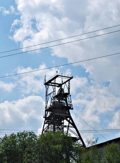 Fotogaléria • Těžní věž bývalých uranových dolů (Vežová stavba) • Mapy.com