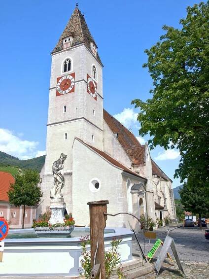 Pfarrkirche Spitz – Wikipedia