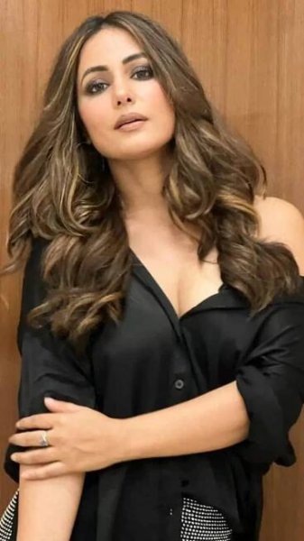 Hina Khan inspired ultra-glam looks