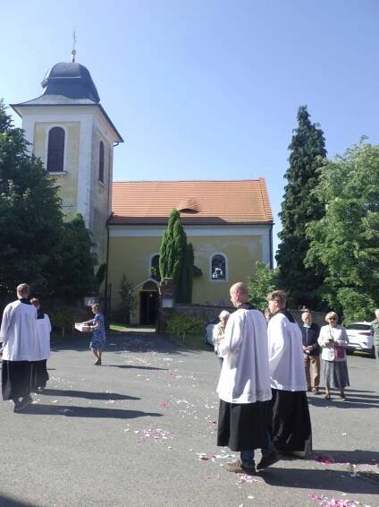 Slavnost Těla a Krve Páně 11.6.2023 | Římskokatolická farnost Zdislavice