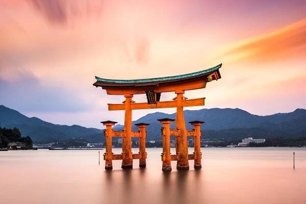 Charakteristika japonských svatyní a chrámů