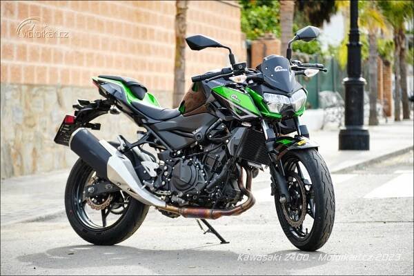 Fotogalerie Kawasaki Ninja 400 a Z400: Mládí vpřed! Ale kterým směrem? | Motorkáři.c