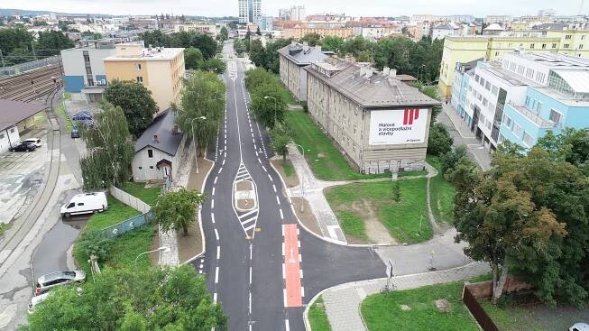 Opravená Jeremenkova otevřela. S novým uspořádáním