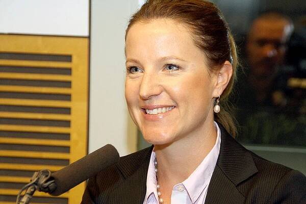 Karolína Peake, poslankyně | Radiožurnál