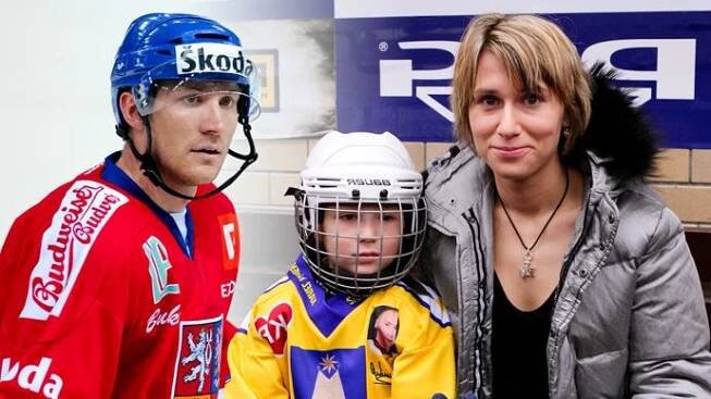 Osudy rodin hokejových hrdinů z Jaroslavle: Jak dnes žijí manželky a děti Jana Marka, Josefa Vašíčka, Karla Rachůnka a Pavola Demitry