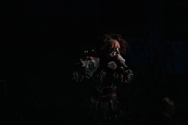 Ohana Horor Cirkus v Č. Budějovicích : 120 min. extrémní zábavy při nové hororové show The Future