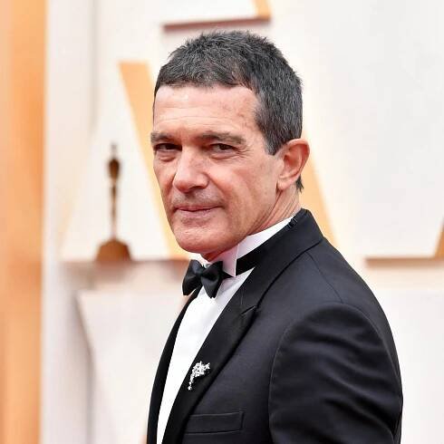 Antonio Banderas: The Mask of Zorro actor tests positive for coronavirus