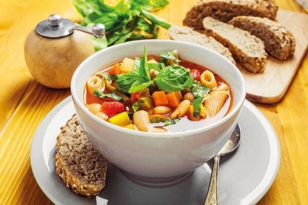 Italská polévka minestrone