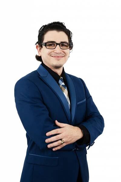 Christmas Special Edition – New Co-Host Officially – DISS – Corporate