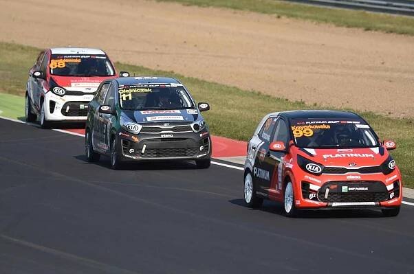 Kdysi se závodilo v mosteckých ulicích. Změnu přinesla stavba autodromu