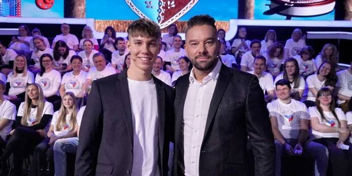 Petr Švancara se svým skutečným synem Danielem.