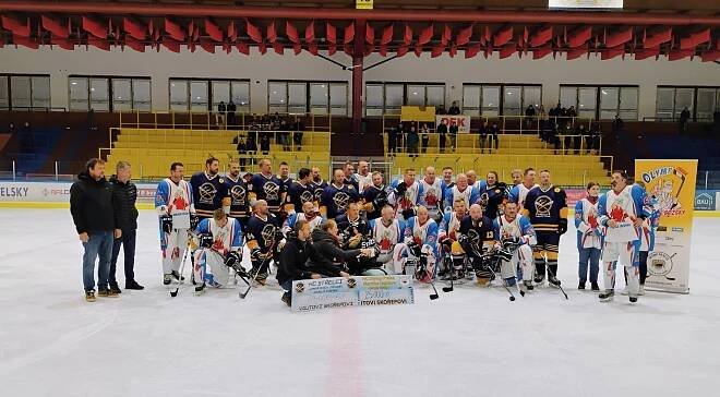 Exhibiční utkání v rámci oslav 10. výročí založení klubu HC Střelci JH - Město Jindřichův Hradec