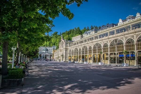 Objevte Mariánské Lázně: Tipy, Ubytování a Památky 2024