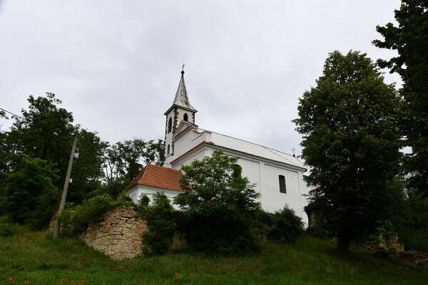 Straškov | Detail hřbitova | Databáze historických hřbitovů