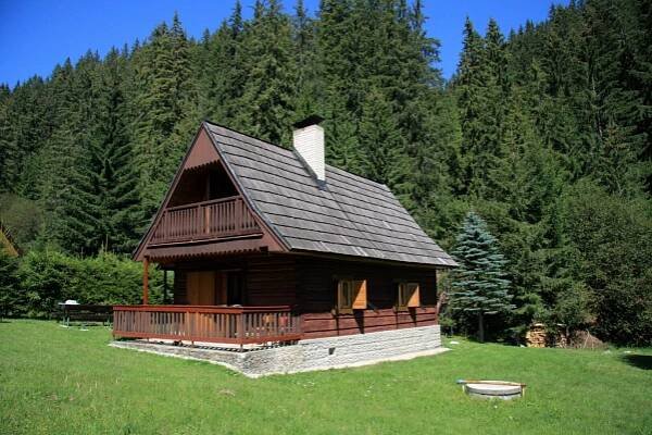 Chata Nižná Boca - dřevěná chata u potoka v Nízkých Tatrách | Chaty a chalupy – pronájem chat a chalup