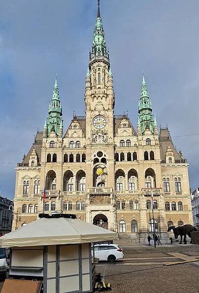 S rytířem na střeše. Liberecká radnice je krásným příkladem vídeňské architektury konce 19. století | Orientace | Lidovky.cz