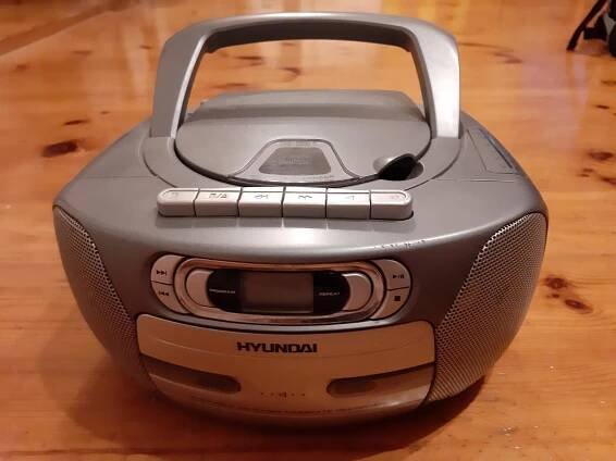 Rádio,kazeťák,CD přehrávač HYUNDAI TRC556A - TV, audio, video
