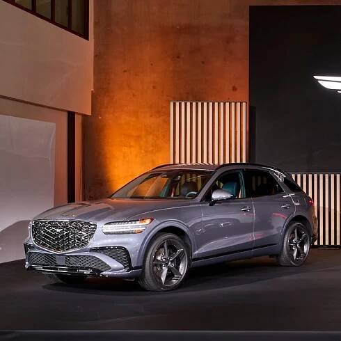 2026 Genesis GV70 Gets Gussied Up, and the EV Model Benefits Too