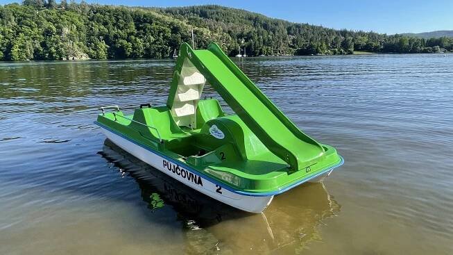Ždáň - Půjčovna Slapy - půjčovna lodí, šlapadel a surfů