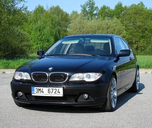 P: BMW e46 330Ci - AutoRevue.cz