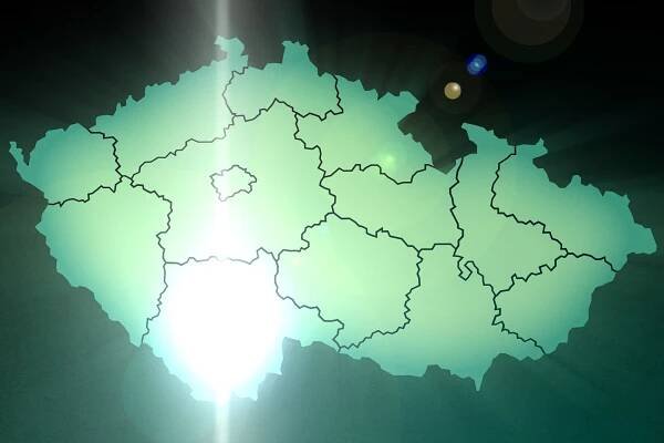 Na Orlíku je další zóna pro vodní skútry. Mohou zde zkoušet i akrobacii | České Budějovice