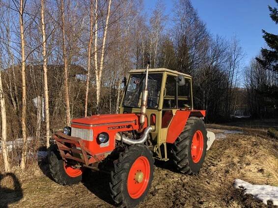 1976 Zetor UŘ I 5745 3.1 diesel 43.3 kW