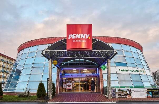 TZ: PENNY NADĚLILO ZÁKAZNÍKŮM POD STROMEČEK DVĚ NOVÉ PRODEJNY | penny.cz