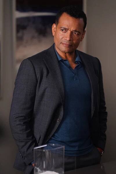 A Million Little Things - Fresh Start - Z filmu - Mario Van Peebles