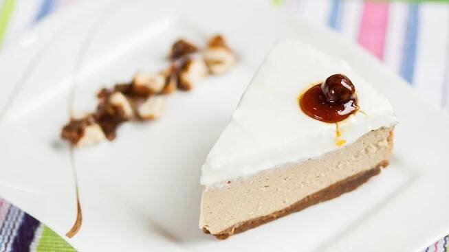 Kávový cheesecake se zakysankou - Proženy.cz