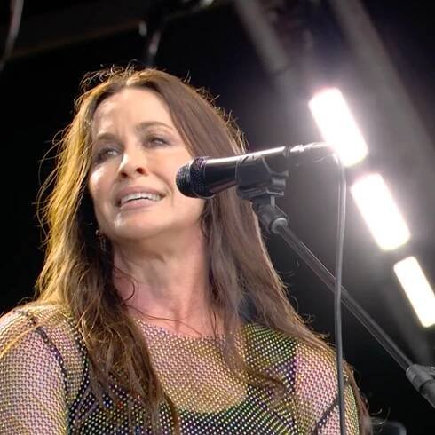 Alanis Morissette review, Glastonbury 2025: Rock-pop queen gives her audience permission to let rip during spectacular Glastonbury debut