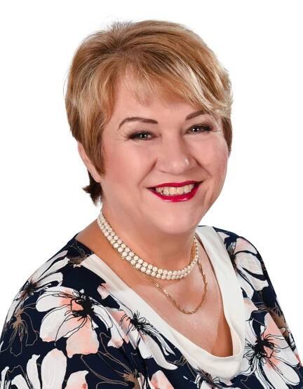 Realitní makléř - Ivana Hrušková