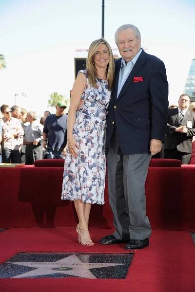 Jennifer Aniston, John Aniston 