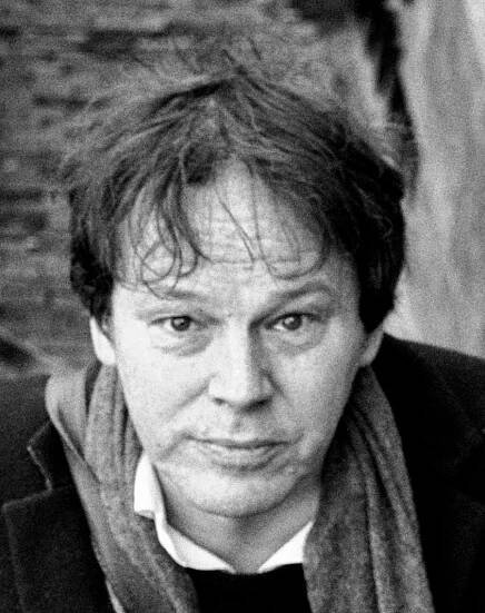 Soubor:David Graeber 2015-03-07 (16741093492) (cropped).jpg – Wikipedie