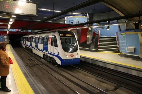 Linka 3 (metro v Madridu) – Wikipedie