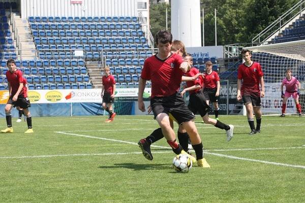 Finále Poháru OFS žáků: Prakšice si poradily s Topolnou, skórovaly ve druhé půli