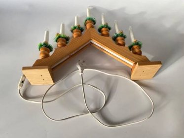 Vánoční dřevěný svícen - elektrický  - Starožitnosti a umění