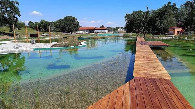 Nejkrásnější přírodní koupaliště v Česku: Kde se osvěžit, když vás neláká beton a chlor