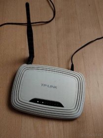 WiFi router TP LINK WR741ND