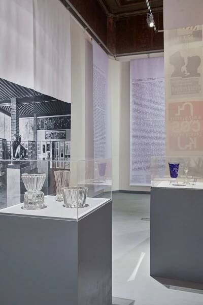 Konfliktni-dum-vystava-Galerie-UM-foto-Lukas-Hlavin-6-.jpg