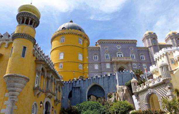 Sintra shines in May – Got the Fridge Magnet