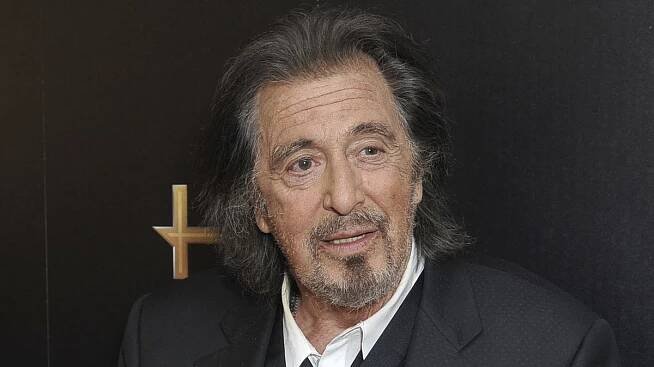 Al Pacino se v 83 letech stal počtvrté otcem