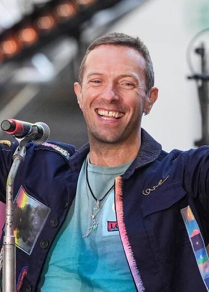 Chris Martin of Coldplay performing.