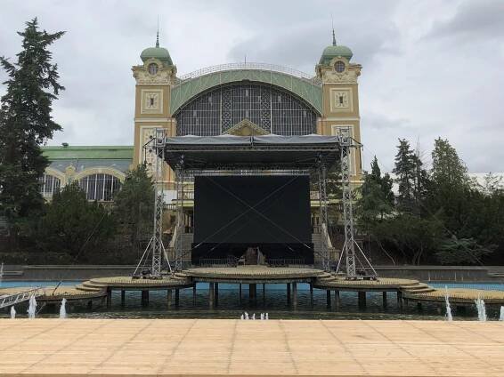Výstaviště Holešovice Křižíkova fontána Letní scéna